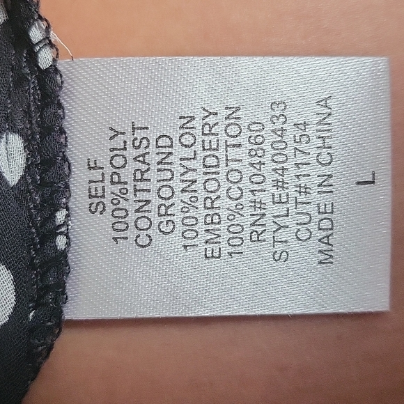 Embroidered Sheer Sleeveless Blouse by Chloe K. - Beautiful!! - Picture 4 of 4